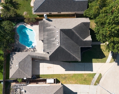 17410 Pikes Peek Court - Photo Thumbnail 3