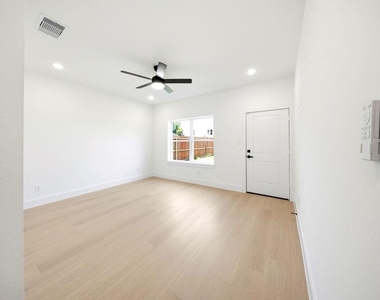 7417 Charlie Street - Photo Thumbnail 27