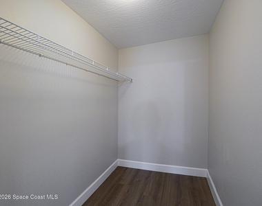 745 18th Street Sw - Photo Thumbnail 17