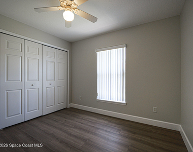 745 18th Street Sw - Photo Thumbnail 20