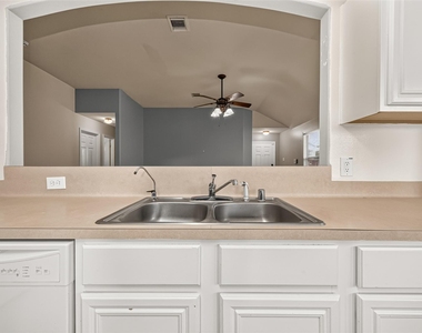6551 Holly Cove Lane - Photo Thumbnail 19