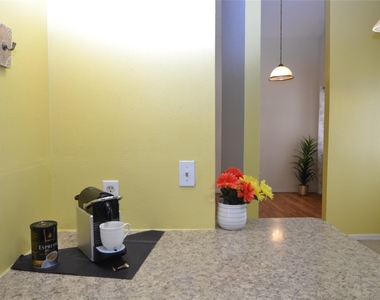7014 Dickson Way - Photo Thumbnail 16