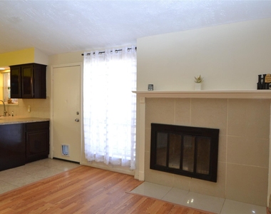 7014 Dickson Way - Photo Thumbnail 32