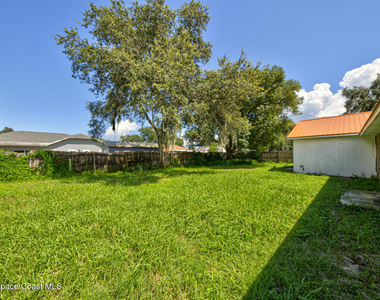 4580 Flood Street - Photo Thumbnail 3