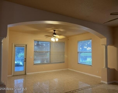 4320 Aberdeen Circle - Photo Thumbnail 15