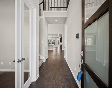 17318 Autumn Sage Court - Photo Thumbnail 5