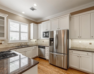 4015 Feagan Street - Photo Thumbnail 6