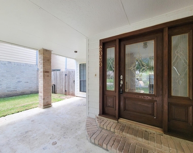 2030 Creek Valley Lane - Photo Thumbnail 7