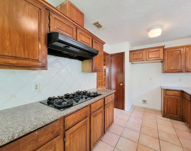 2030 Creek Valley Lane - Photo Thumbnail 21