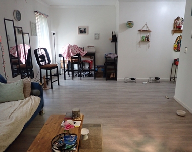 146 Lexington Avenue - Photo Thumbnail 2