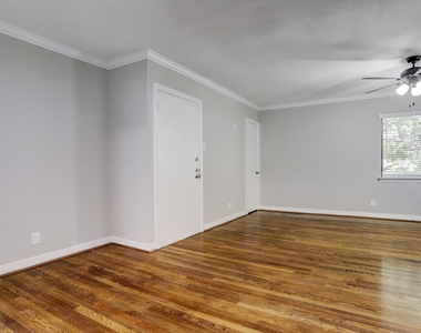 2316 Hazard Street - Photo Thumbnail 4