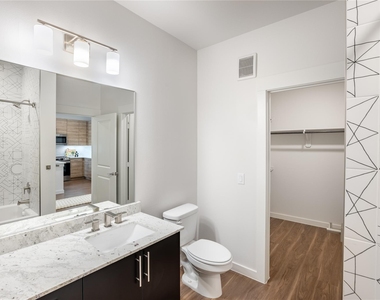 9302 Fry Road - Photo Thumbnail 8