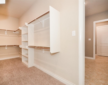 3922 Birdsall Falls Lane - Photo Thumbnail 30