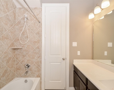 3922 Birdsall Falls Lane - Photo Thumbnail 21