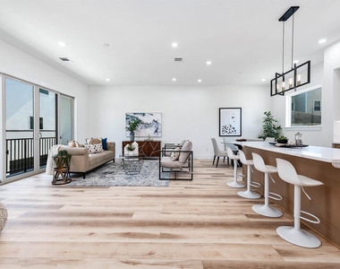 3209 St Emanuel Street - Photo Thumbnail 9