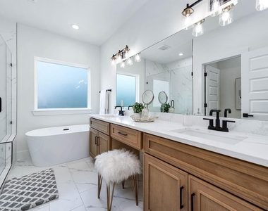 3209 St Emanuel Street - Photo Thumbnail 28