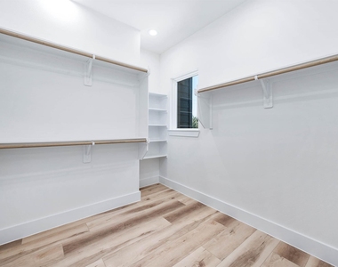 3209 St Emanuel Street - Photo Thumbnail 26