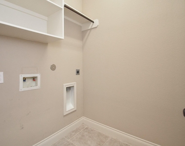 3351 Chandler Hollow Lane - Photo Thumbnail 12