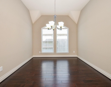 3351 Chandler Hollow Lane - Photo Thumbnail 2