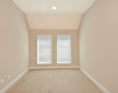 3351 Chandler Hollow Lane - Photo Thumbnail 3
