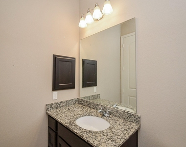 3351 Chandler Hollow Lane - Photo Thumbnail 10