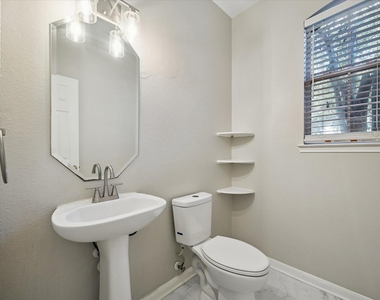 2218 Winding Hollow Drive - Photo Thumbnail 7