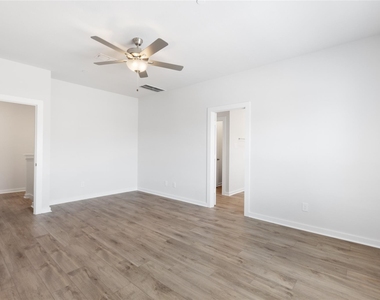 3017 Dovedale Street - Photo Thumbnail 15
