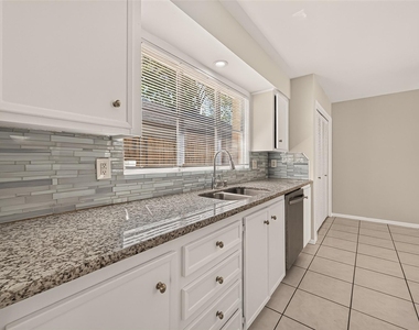 15926 Herongate Drive - Photo Thumbnail 14