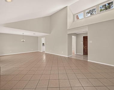 15926 Herongate Drive - Photo Thumbnail 8