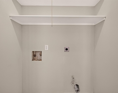 15926 Herongate Drive - Photo Thumbnail 30