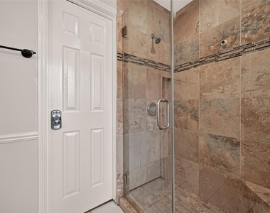 15926 Herongate Drive - Photo Thumbnail 27
