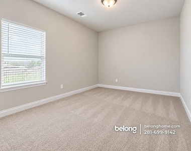 3418 Boquillas Court - Photo Thumbnail 2