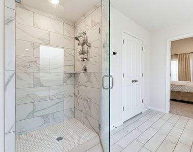 316 Windstar Road - Photo Thumbnail 17