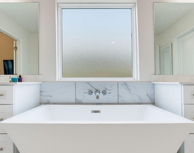316 Windstar Road - Photo Thumbnail 16