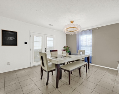 2911 Aspen Fair Trail - Photo Thumbnail 5