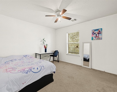 2911 Aspen Fair Trail - Photo Thumbnail 17