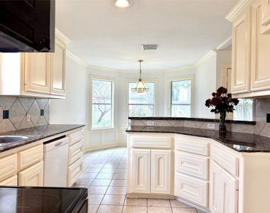 3230 N Mason Road - Photo Thumbnail 5