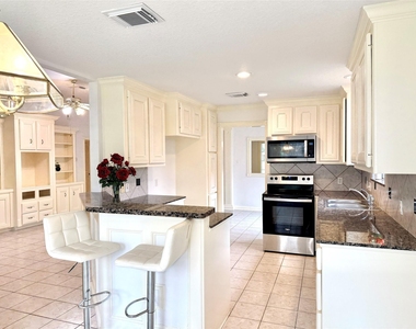 3230 N Mason Road - Photo Thumbnail 11