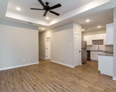 10317 Lake Road Road - Photo Thumbnail 3