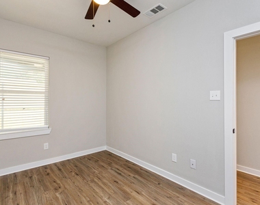 10317 Lake Road Road - Photo Thumbnail 16