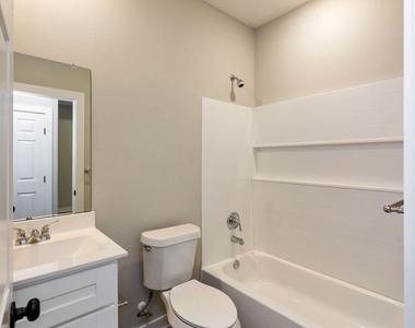 10317 Lake Road Road - Photo Thumbnail 22