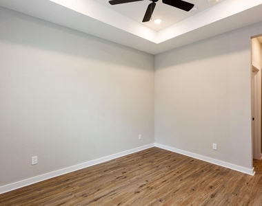 10317 Lake Road Road - Photo Thumbnail 18