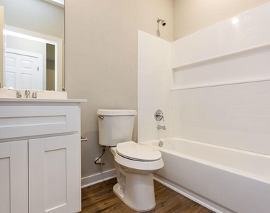 10317 Lake Road Road - Photo Thumbnail 21