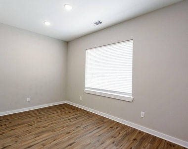 10317 Lake Road Road - Photo Thumbnail 10