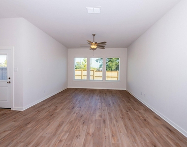16031 Sage Harvest Street - Photo Thumbnail 3