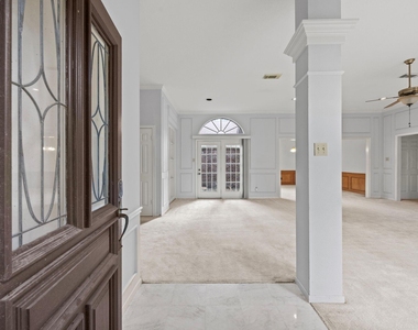 4215 Valley Glade Drive - Photo Thumbnail 26