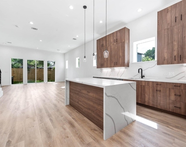 3619 Bremond Street - Photo Thumbnail 5