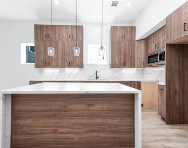 3619 Bremond Street - Photo Thumbnail 6