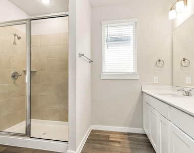 313 N Centro Circle - Photo Thumbnail 13