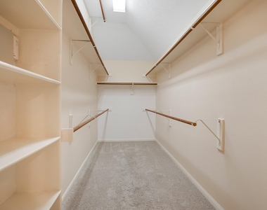 1602 Summer Rain Drive - Photo Thumbnail 22